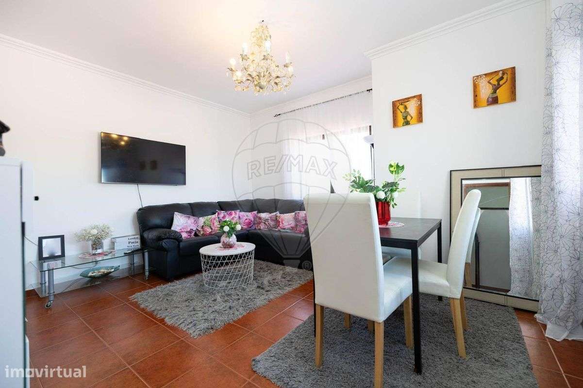 Moradia T4 para venda-10