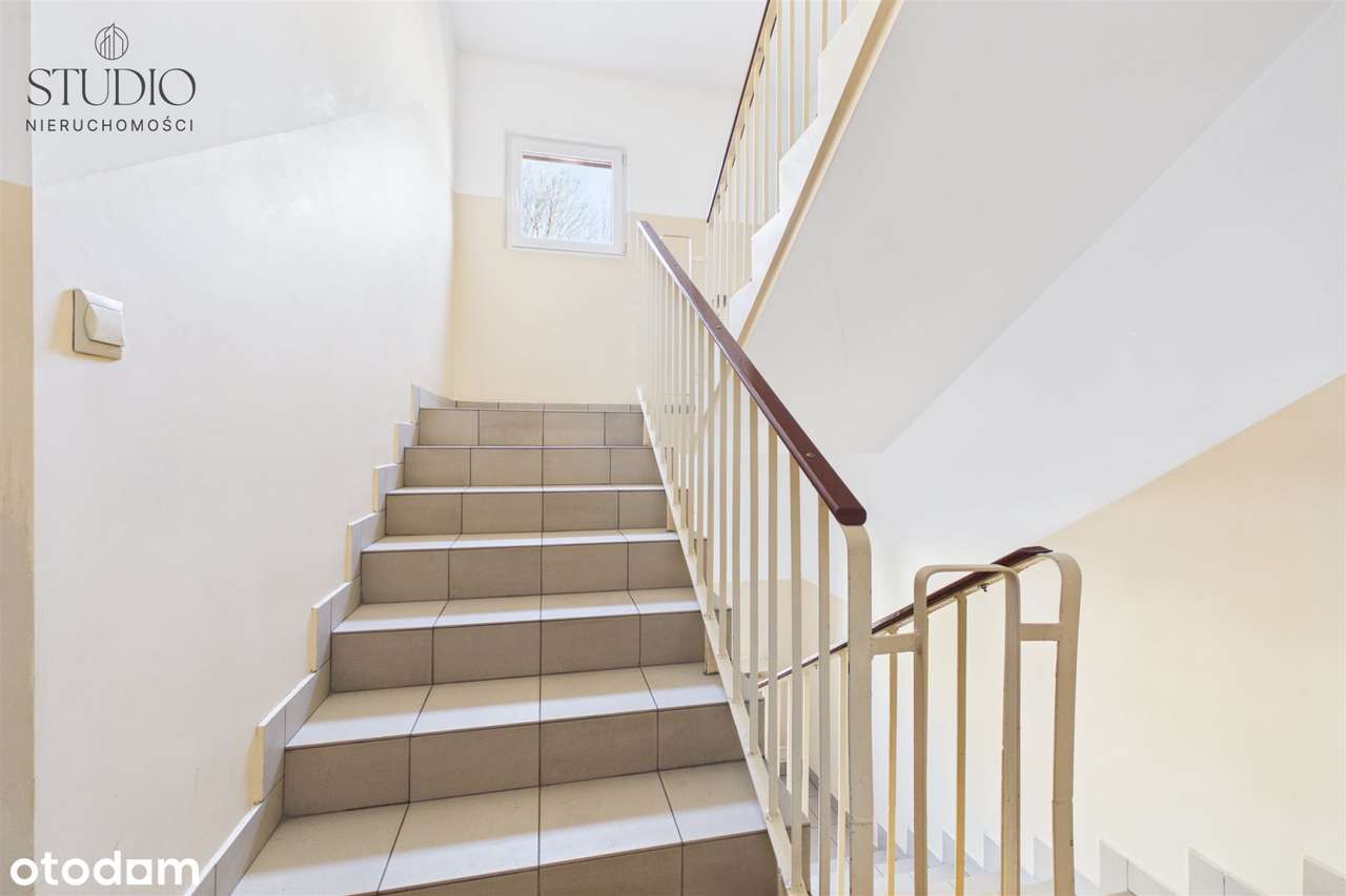 Rozkładowe M4-48,71m2 os.Bema ,blisko Centrum.-18