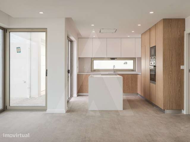 Moradia T4 + 1 de arquitetura moderna a 7 minutos do centro de Aveiro-9