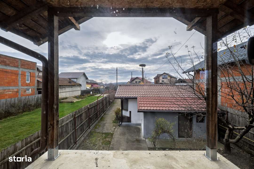 Doua case in aceeasi curte Pitesti, Strada Turcesti-18