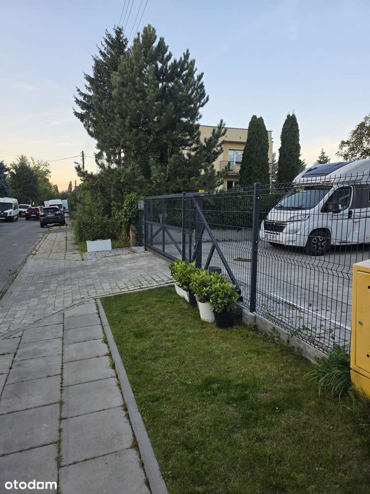 Bliźniak wykończony pod klucz, dwa miejsca parkingowe - Pełny obrazek: 4/16