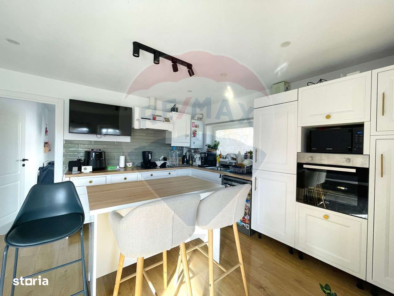 Casă cu potențial de renovare, teren generos 1366 mp, Dâmbu Rotund-4