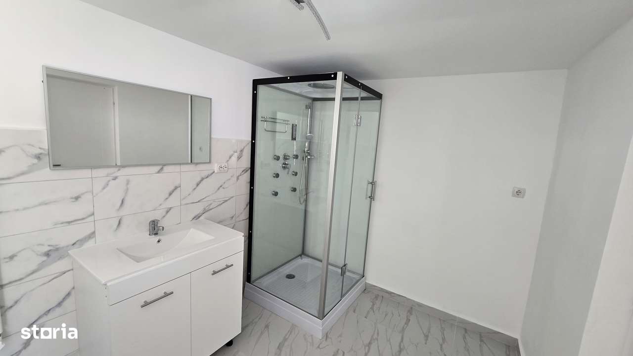 Vand casa caramida zona Piața Mare-12