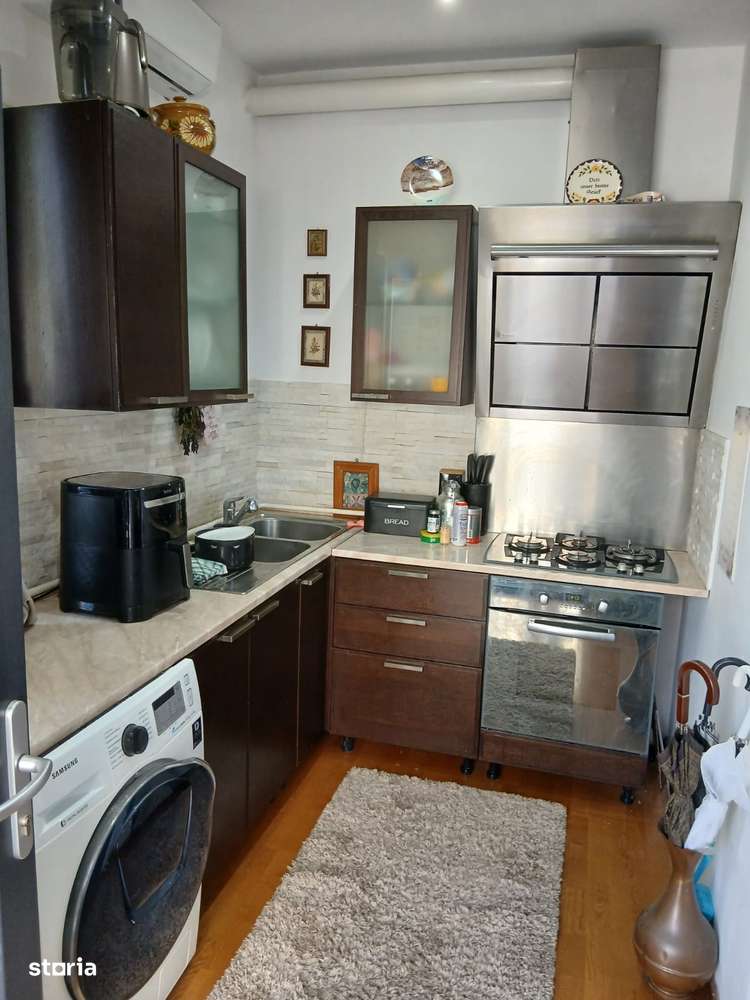 Casa renovata zona Liceului Pedagogic - Imagine principală: 2/12