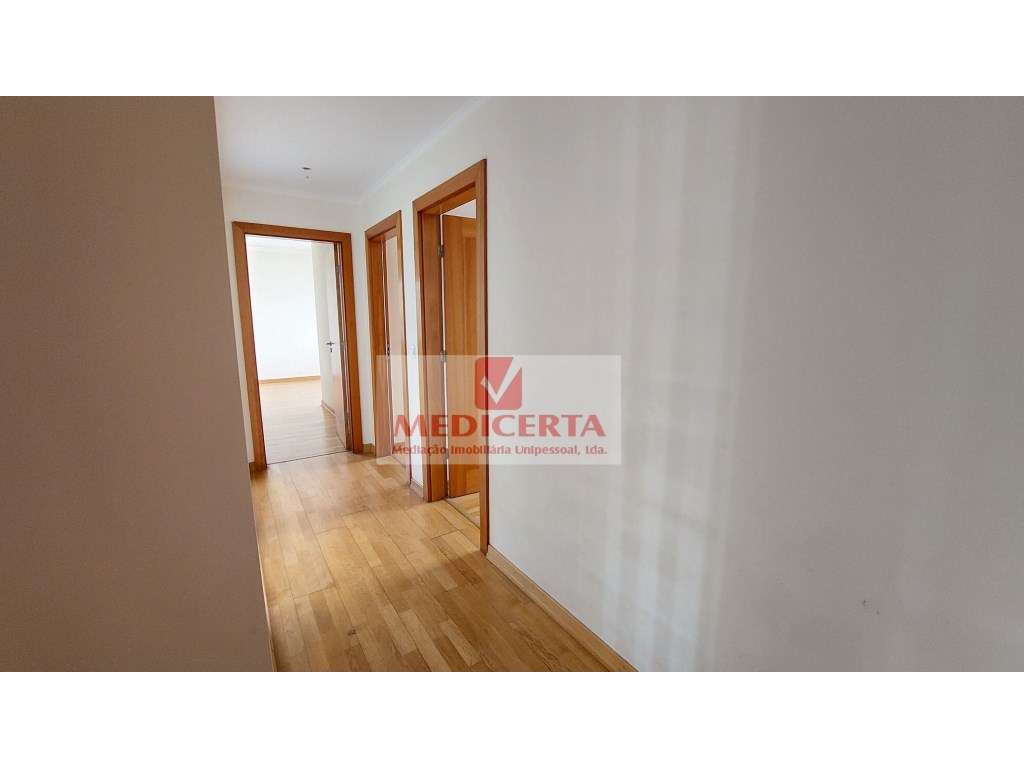 Beloura -T3 - condomínio com piscina-18