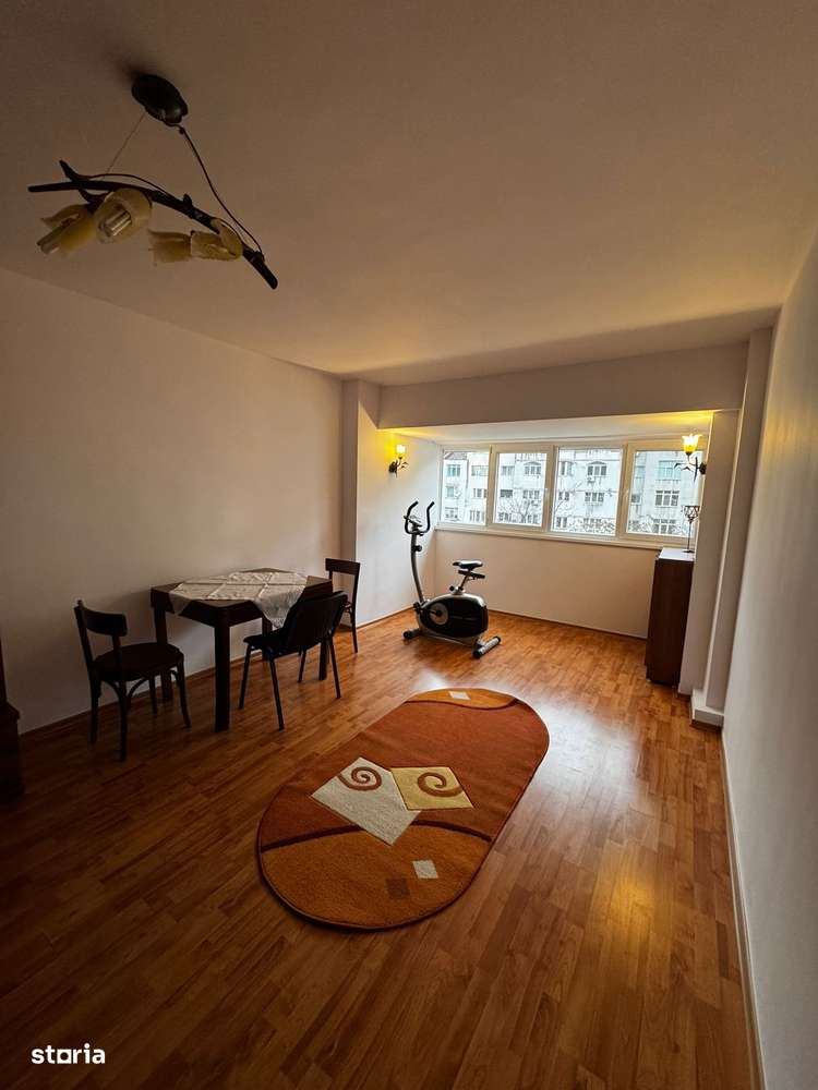 Apartament 2 camere Piata Mare - Imagine principală: 5/7