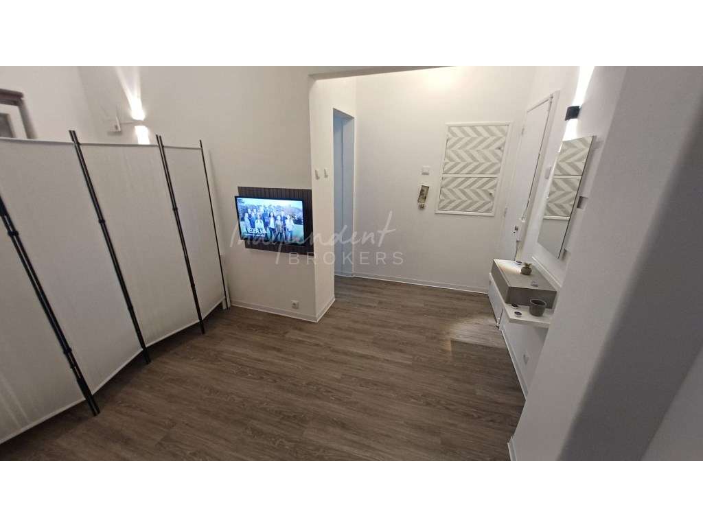 ARRENDAMENTO T0 EM OEIRAS [EQUIPADO E SEMI-MOBILADO] - Grande imagem: 5/37