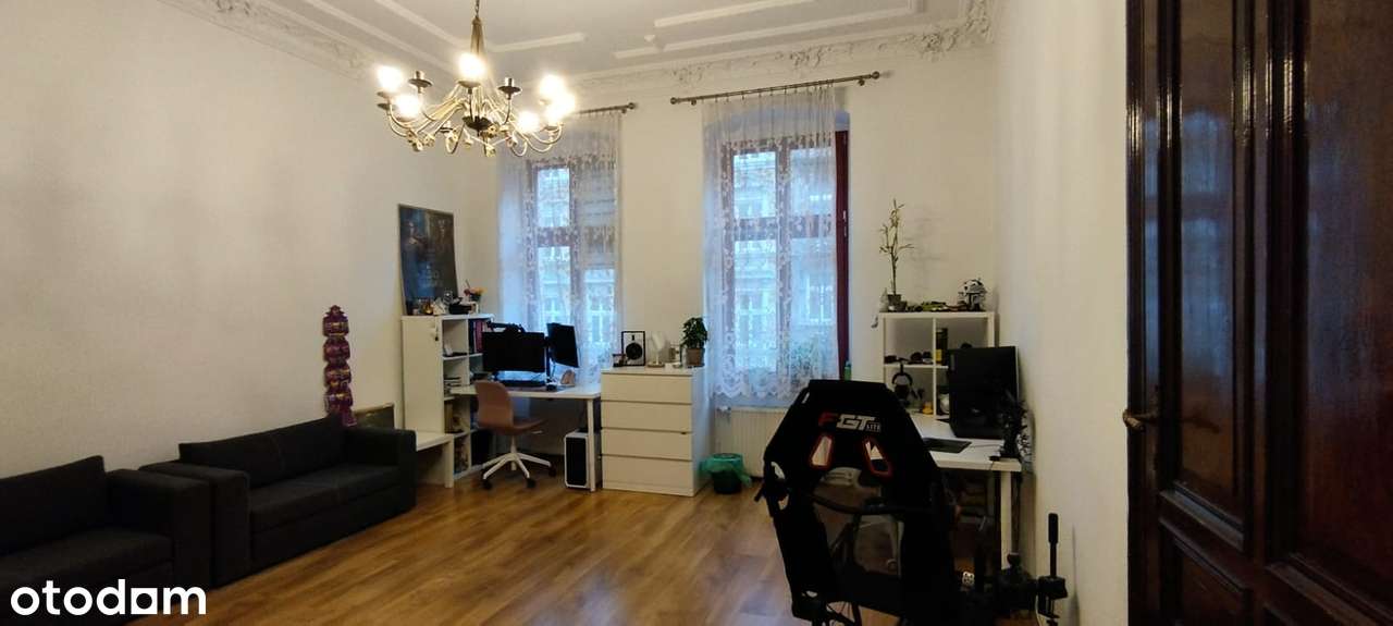 przestronny pokój 35m  w przepięknej odrestaurowanej kamienicy - Pełny obrazek: 5/11