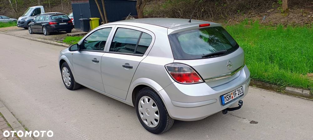 Opel Astra - 12