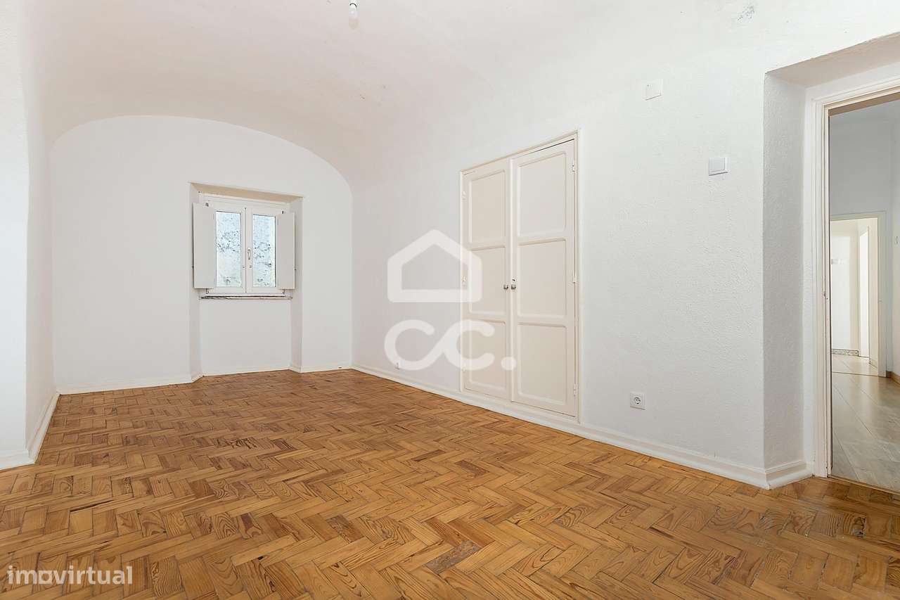 Moradia T3 Renovada c/ Terraço para Arrendamento | Centro Histórico de - Grande imagem: 4/31