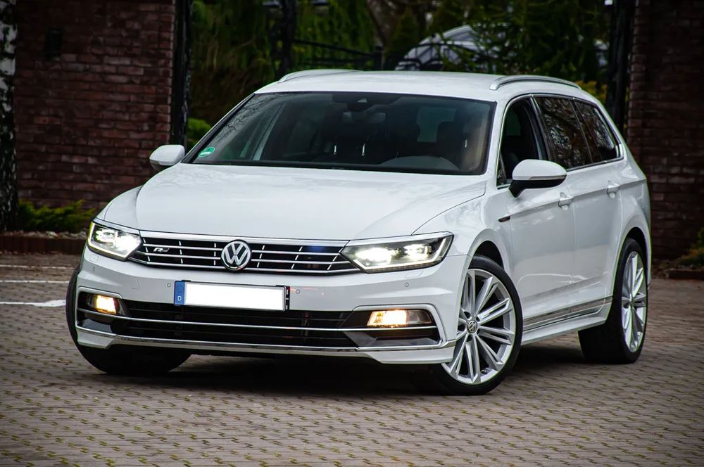 Volkswagen Passat B8 2.0 TDI SCR 4Motion DDG Highline 2016