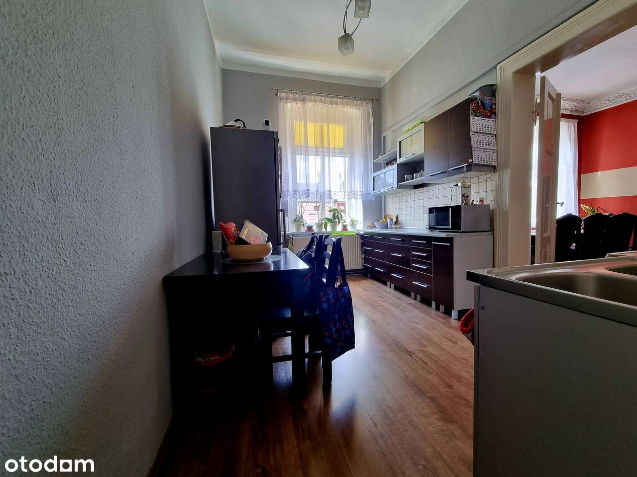 MIESZKANIE W KAMINICY W CENTRUM-MOŻLIWOŚĆ PODZIAŁU NA DWA LOKALE-3