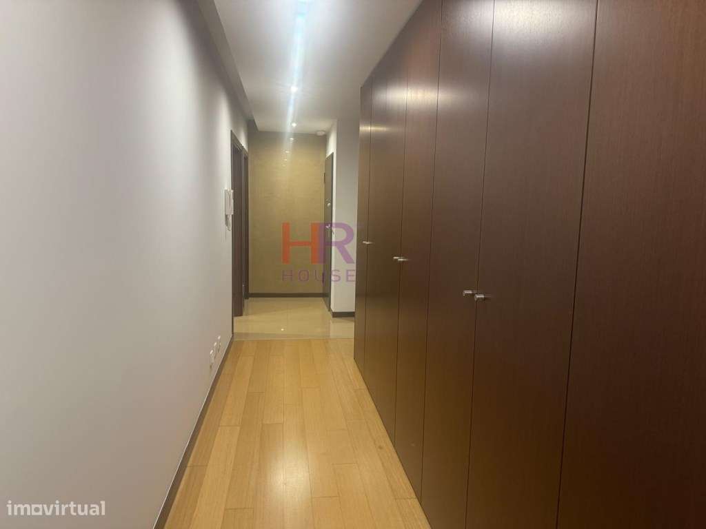 Apartamento T2 com garagem em Quinta das Nogueiras em Coimbra: Conf...-28