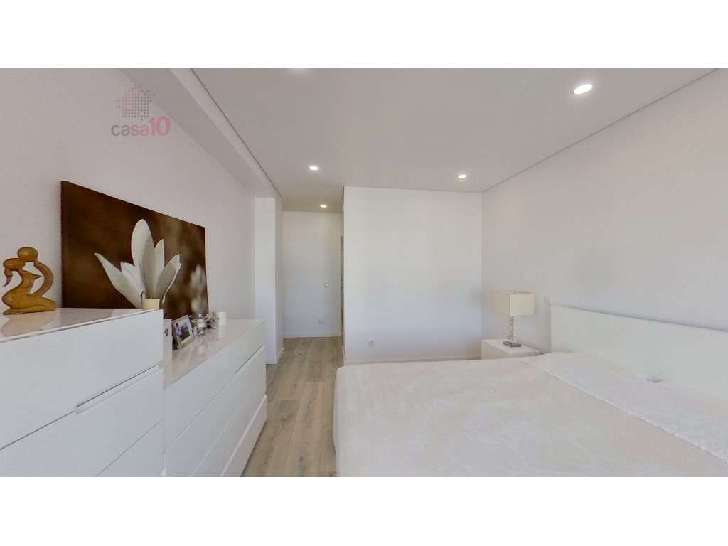 Penthouse Duplex T5 de Luxo, para venda no Montijo-14