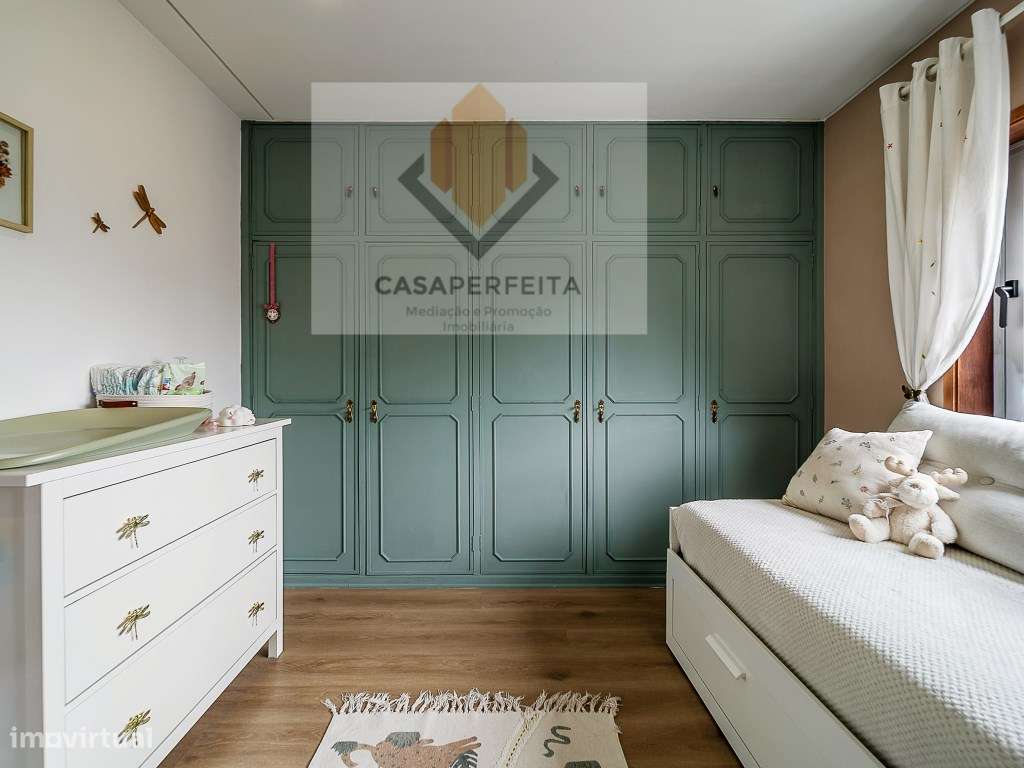 Apartamento T3 Renovado com Varandas, Lugar Garagem e Arrumo - Cent...-20