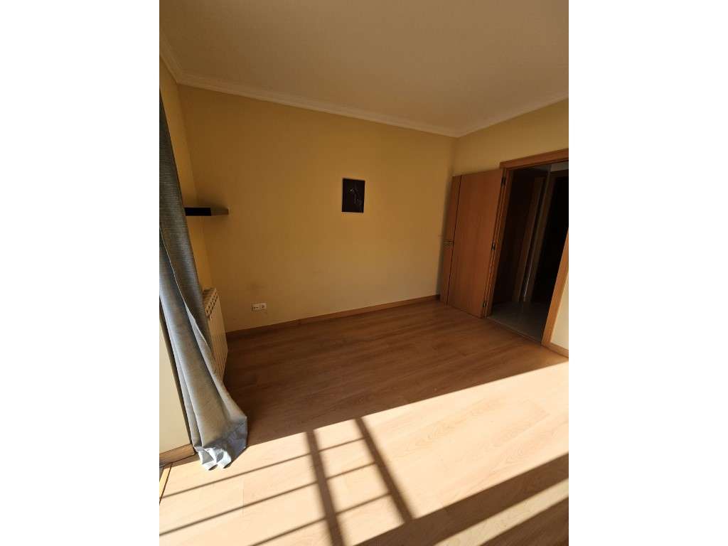 T3 Cadaval, Rua das Castanholas-5