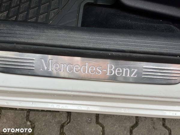 Mercedes-Benz Klasa C 250 (BlueTEC) d T 7G-TRONIC AMG Line - 24