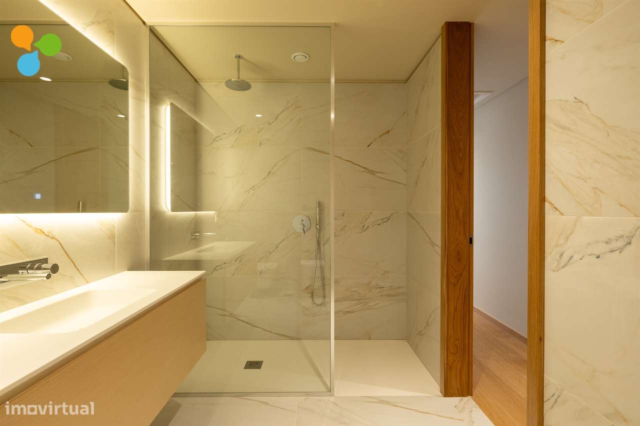 Apartamento T2 novo c/ terraço e 2 lugares de garagem-18