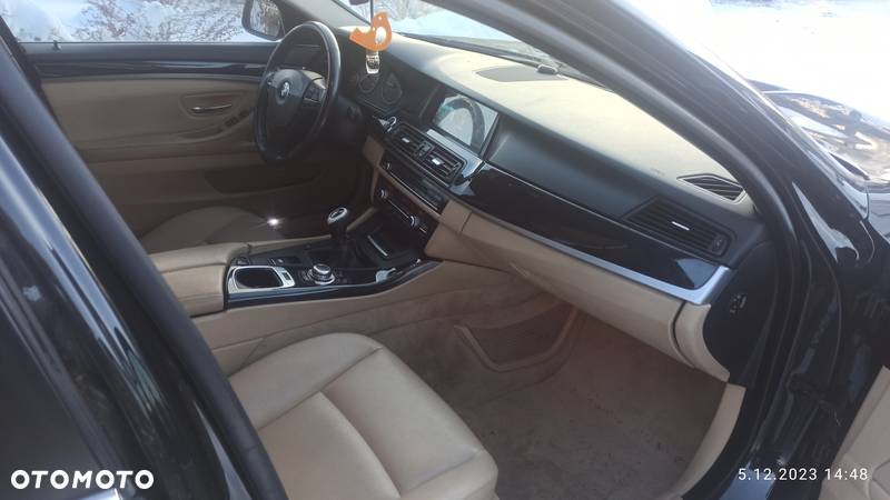 BMW Seria 5 520d - 10