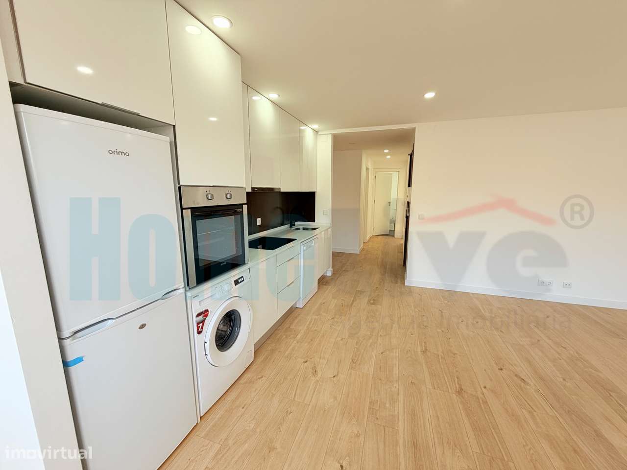 Apartamento T3 Remodelado Alverca, Próximo da Estação de Comboios-13