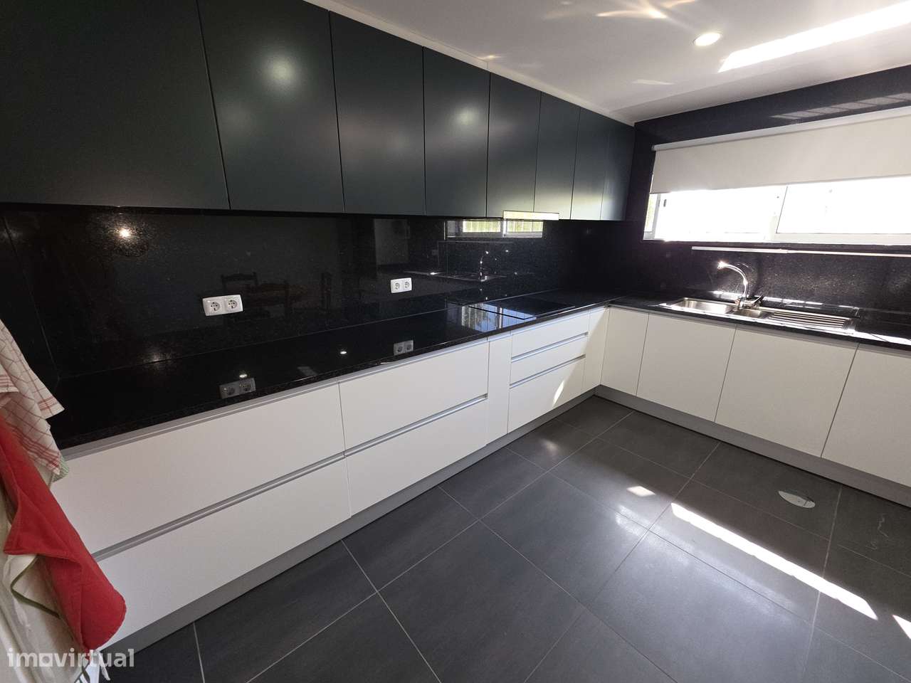 Fantástico Moradia T3 Independente em Lourosa-0