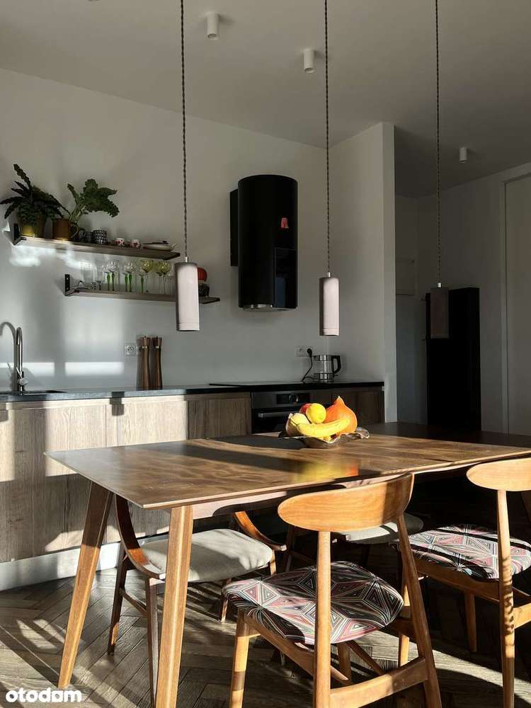 Bezpośrednio - Przestronne mieszkanie z ogródkiem na Dolnym Mokotowie - Pełny obrazek: 5/14