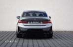 BMW Seria 3 320d xDrive - 13