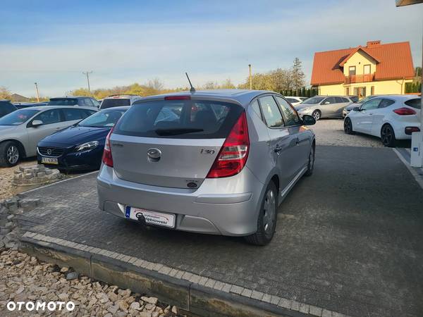 Hyundai I30 1.6 CRDi BlueDrive Premium - 13