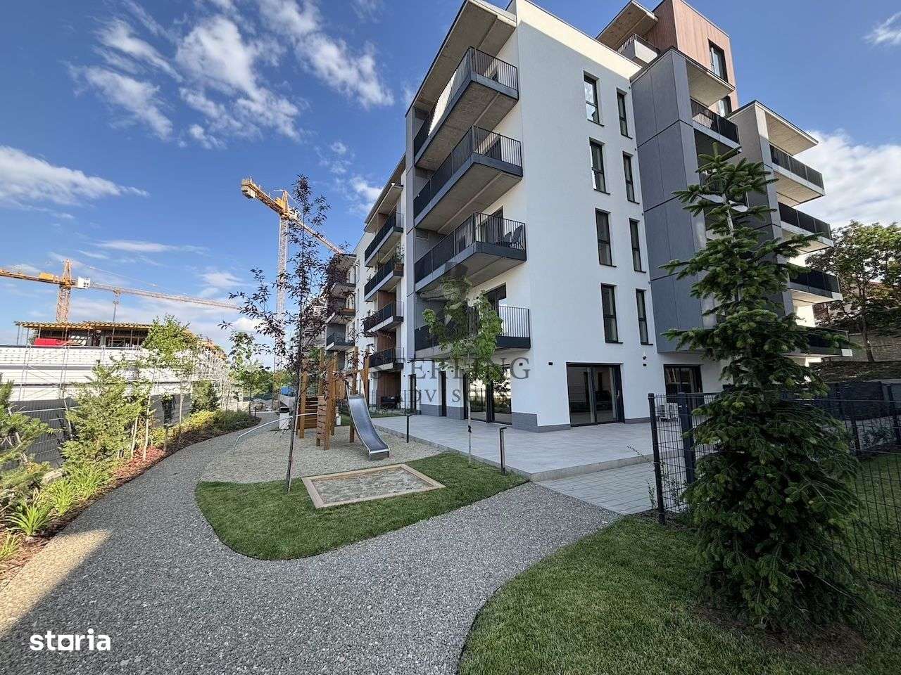 Quartier Azuga, 2 camere mobilat si utilat complet, ideal investitie - Imagine principală: 4/20