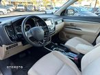 Mitsubishi Outlander 2.0 Intense + 4WD CVT - 9