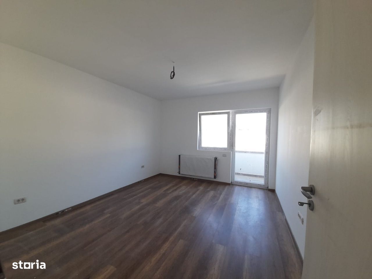 Duplex 4 camere,teren 245mp,P+E+M,toate utilitatile-Bragadiru