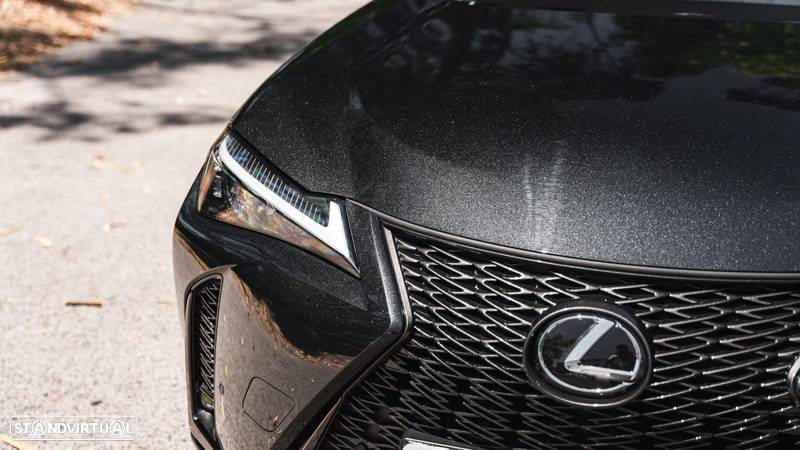 Lexus UX 250h Sport (Ecrã 12.3) - 9