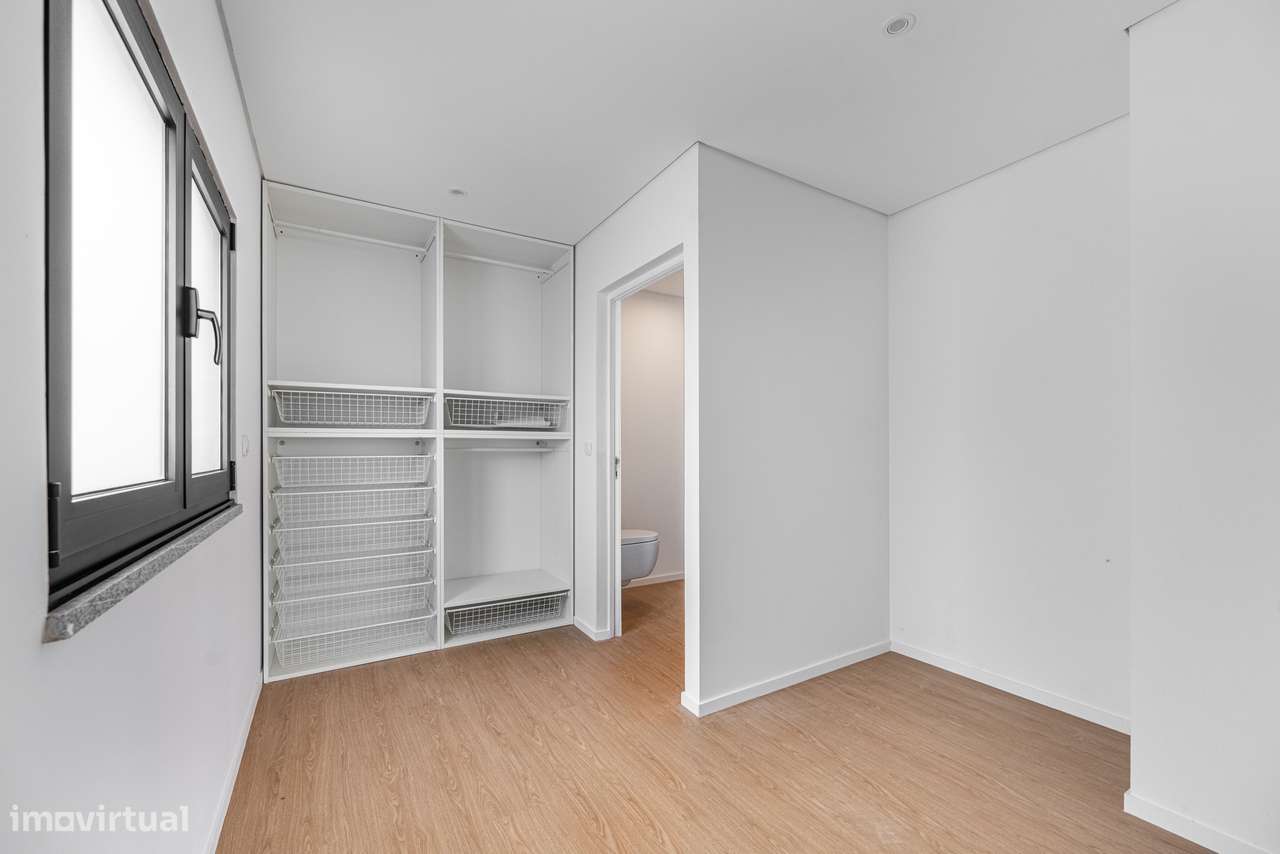 Moradia T4 | Lamaçães, Braga-24
