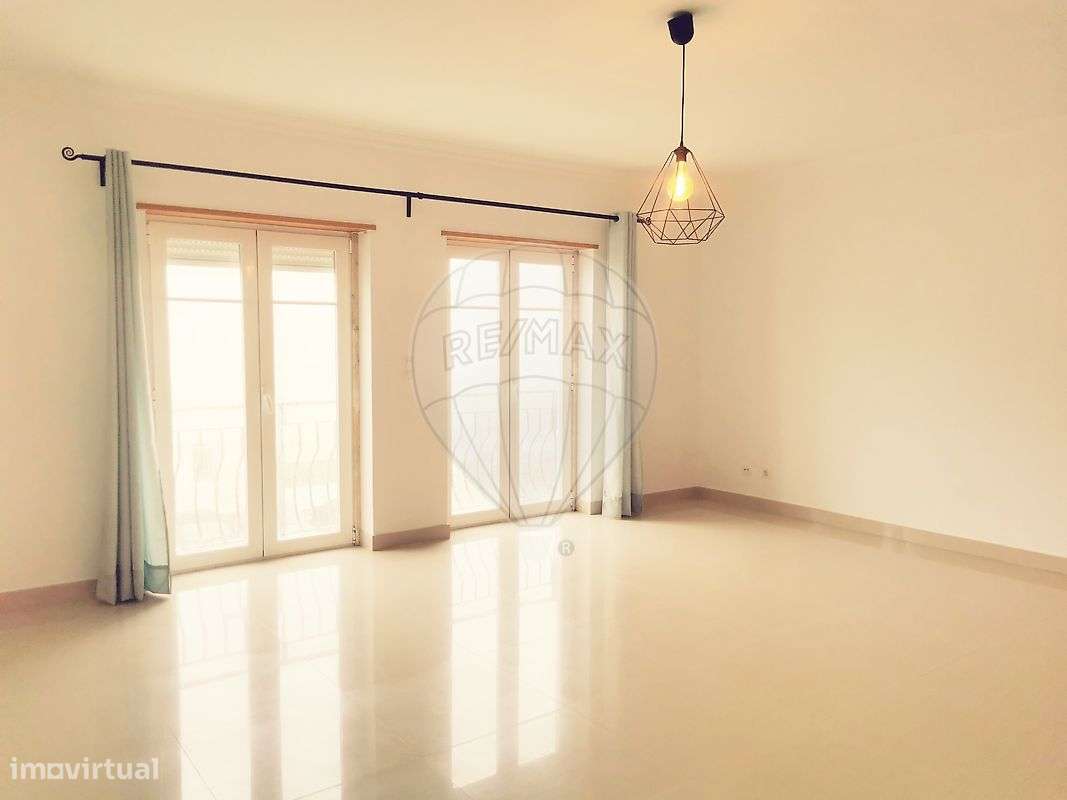 Apartamento T2 para arrendamento - Grande imagem: 3/14