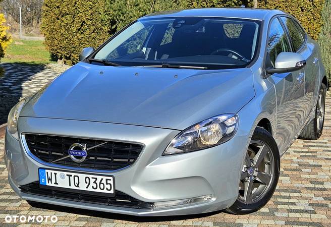 Volvo V40 - 1