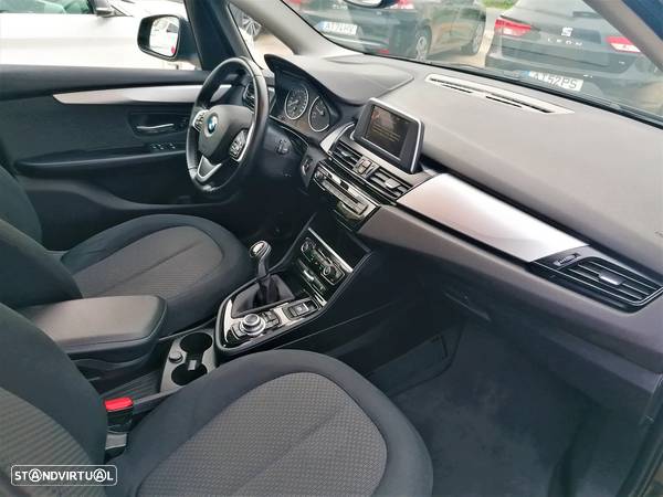 BMW 218 Active Tourer i Advantage - 16