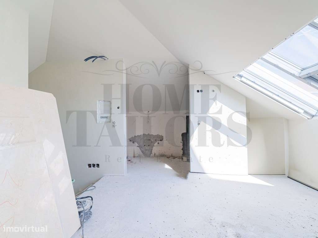 Moradia T3 com 3 Suites, em condomínio fechado no Monte Estoril - Grande imagem: 5/18