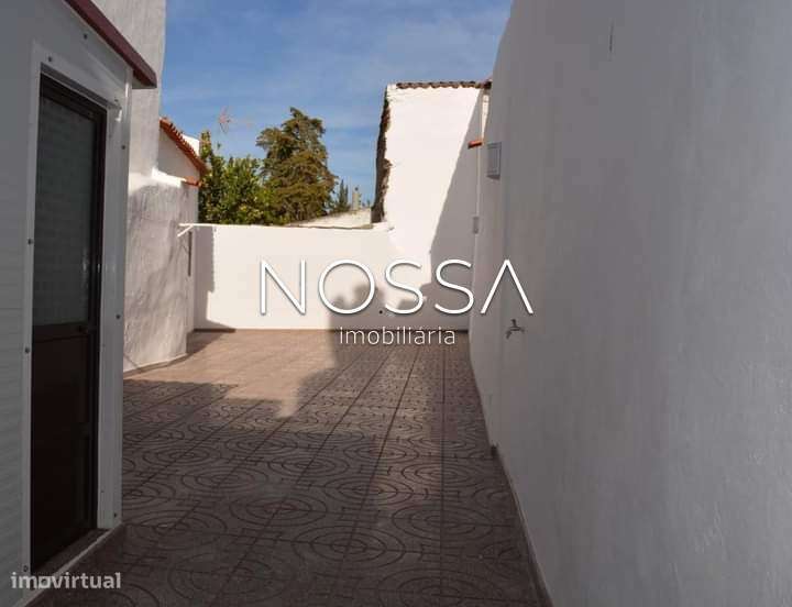 Moradia com 3 Frações Independentes | Incrível Oportunidade em Moura - Grande imagem: 2/19