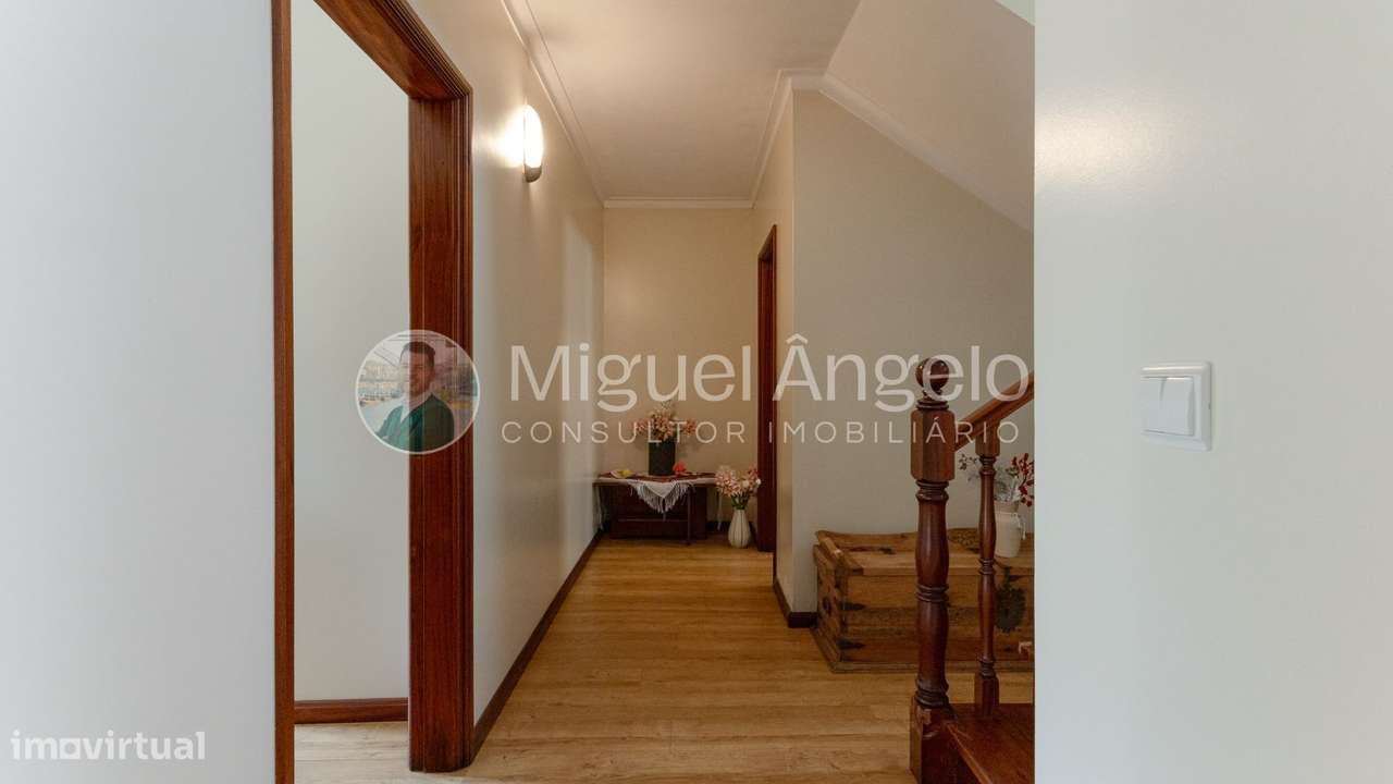 Moradia T3 com jardim, garagem e excelente espaço exterior na Torreira-27