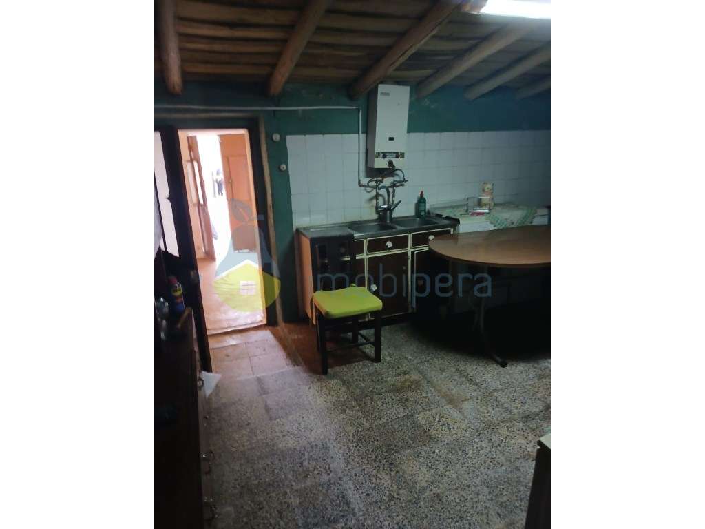 Moradia Terrea T2 C/ Quintal - Centro da Vila de Santa Vitória- Beja - Grande imagem: 5/24