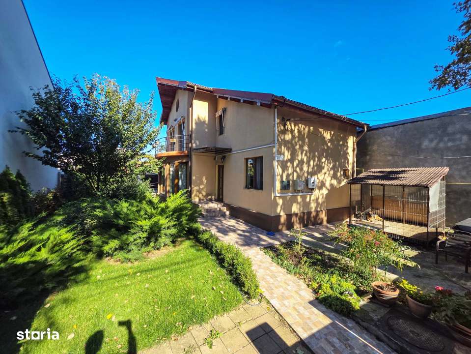 Vila de vanzare P+E cu 4 dormitoare - zona Inel 2 - spatioasa si elega - Imagine principală: 4/18