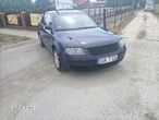 Volkswagen Passat 1.6 Comfortline - 26