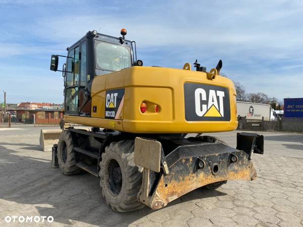 Caterpillar M313D - 5