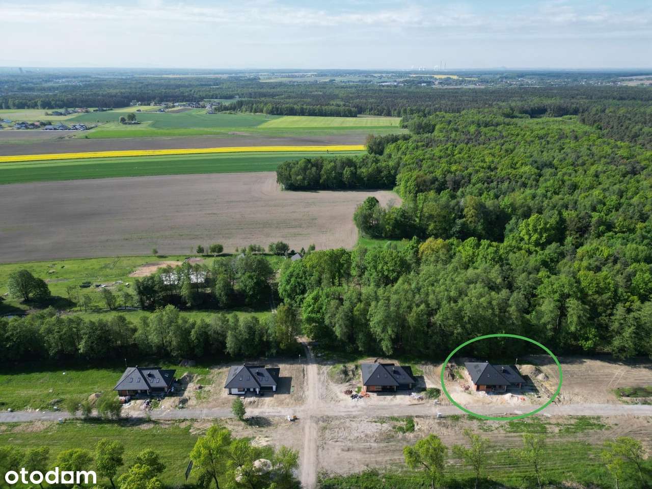 Nowy Dom w cichej okolicy 15 min od centrum Gliwic - Pełny obrazek: 3/12