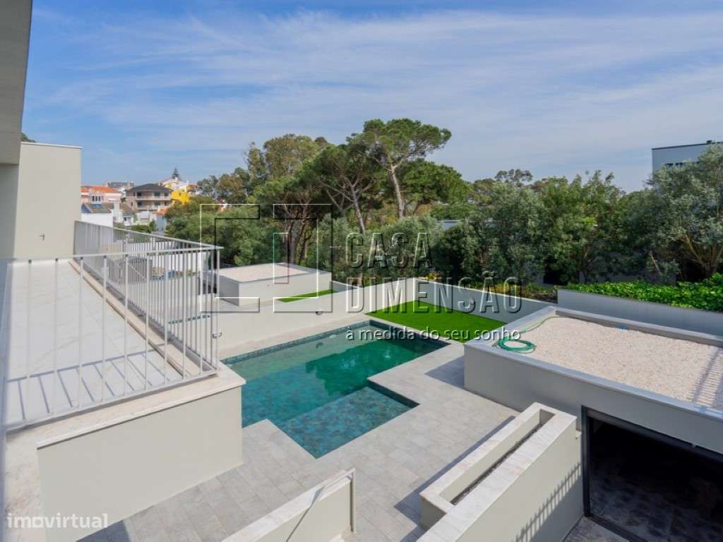 Moradia de Arquitectura Moderna de tipologia T3+1 em Oeiras com Pis...-55