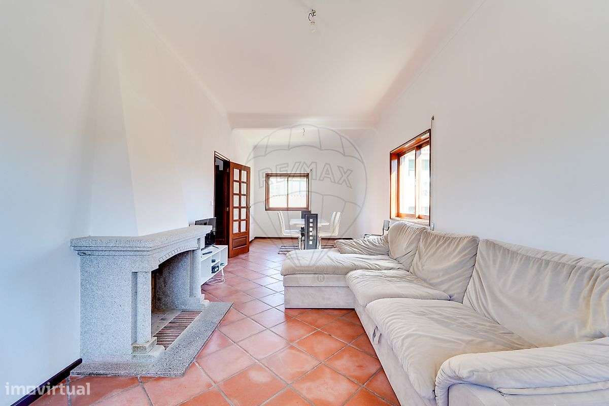 Moradia T5 para venda - Grande imagem: 2/19