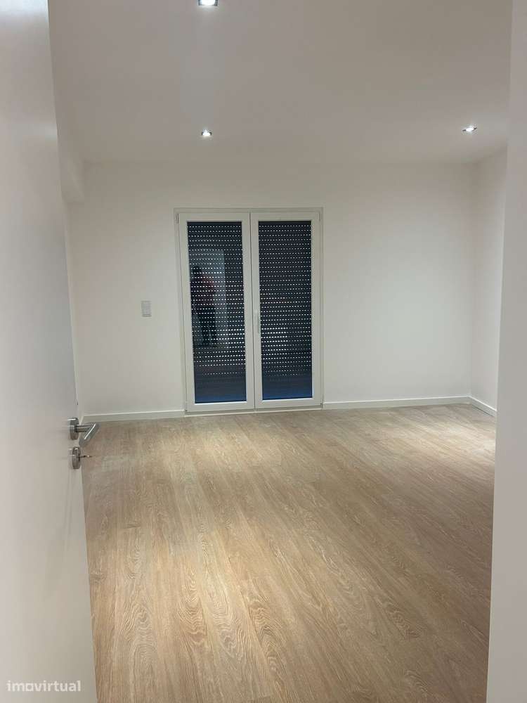 T3 +1 Duplex NOVO no Empreendimento Varandas do Pinheiro-24