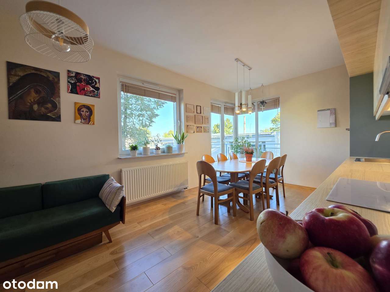 Bronowice_4 pokoje_winda_miejsce postojowe_ogrodzone osiedle-9