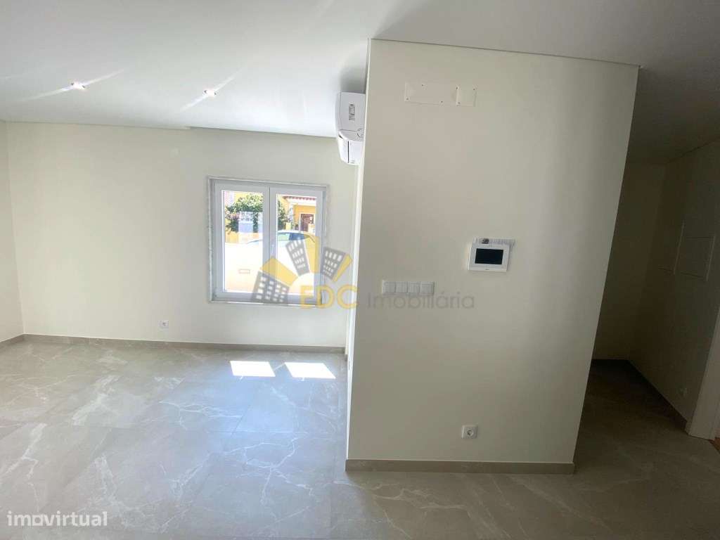 OFERTA ESCRITURA NOTARIAL| Moradia T3+1 | Construção Nova | Localiz...-13