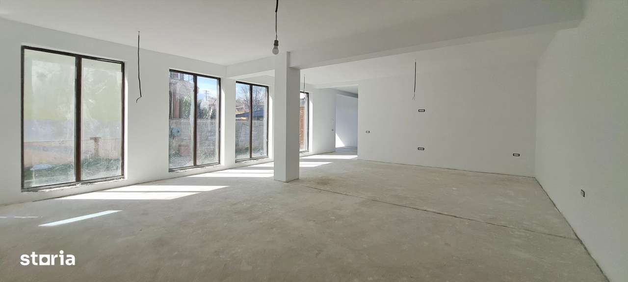 Vila deosebită  cu destinație multiplă - Imagine principală: 5/20